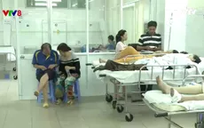 VIDEO: Những hình ảnh đầu tiên về công tác cấp cứu nạn nhân vụ lật tàu trên sông Hàn