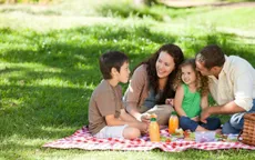 Cha mẹ cần dành nhiều thời gian cho con mới hy vọng có kết quả tốt