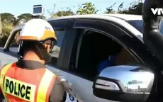 Gắn camera trên mũ cảnh sát Thái Lan