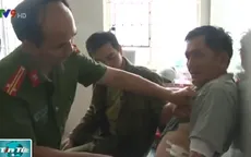 Đăk Lăk: Bắt đối tượng dùng dao khống chế vợ, đâm trọng thương công an xã