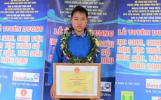 Nữ sinh dân tộc đạt giải Quốc gia trượt đại học vì lí do “lãng xẹt”