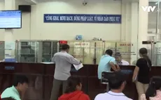 Người dân mất nhiều thời gian làm giấy tờ nhà vì đổi CMND