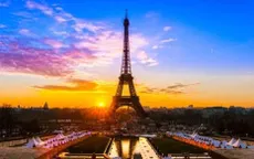 Du lịch Paris từng bước phục hồi sau vụ tấn công khủng bố