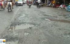 TP.HCM: Đường huyết mạch Lê Đức Thọ xuống cấp nghiêm trọng