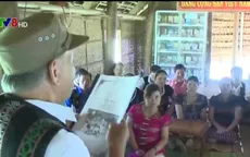 Phát huy vai trò của già làng trưởng bản với công tác tuyên truyền bầu cử