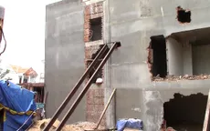 Bình Dương: Nhà 2 tầng đang hoàn thiện bất ngờ bị sụt lún