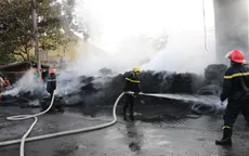 An Giang: Cháy kho, hàng trăm tấn phế liệu bị thiêu rụi
