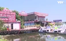 Kiểm tra tàu thuyền trên Hồ Tây: Sai phạm tràn lan