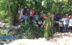 Điều tra xác thanh niên dính đầy máu ven đường tại Quảng Ngãi