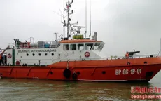 Tàu cá bị đâm vào mạn trên vùng biển Nghệ An