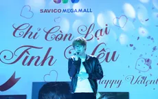 Bùi Anh Tuấn hát tặng các cặp đôi Hà Nội trong ngày lễ Tình yêu