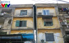 Cảnh đi không được, ở không xong ở khu tập thể xuống cấp tại Hà Nội