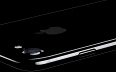 iPhone 7 phiên bản Jet Black chống xước tốt đến đâu?