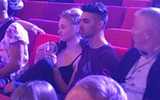 Sao phim Game of Thrones lộ ảnh tình tứ bên Joe Jonas