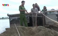TT-Huế: Phát hiện 2 chủ đò khai thác cát sạn trái phép