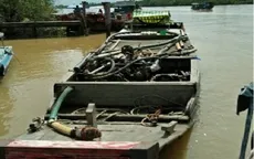 Bắt 6 phương tiện khai thác cát trái phép tại Bến Tre
