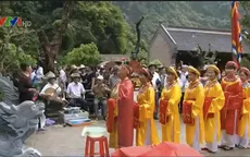 Hàng nghìn người nô nức dự Lễ hội Tràng An