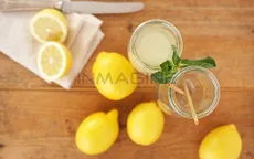 5 lý do bạn nên uống nước chanh mỗi ngày