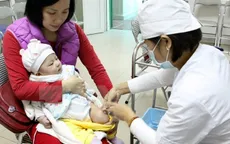 Nhiều phụ huynh không kịp đăng ký tiêm vaccxine Pentaxim đợt 4