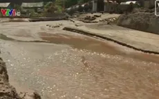 Một trẻ nhỏ bị lũ cuốn trôi tại Yên Bái