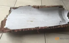 Tìm thấy 2 mảnh vỡ của MH370