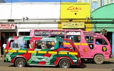Xe bus Matatu - “ông hoàng” đường phố Kenya
