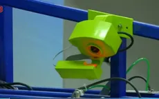 Anh thử nghiệm máy phun tưới tự động