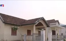 Làng biệt thự tái định cư: Nhà to, cái bụng vẫn... lo