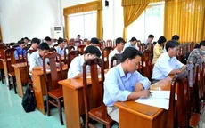 Đồng Tháp: Nhiều công chức không biết... đóng dấu, soạn văn bản