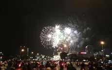 Người dân cả nước hân hoan đón chào năm mới