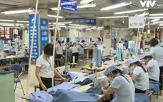 Việt Nam đứng đầu về nhập khẩu quần áo từ Hàn Quốc năm 2015