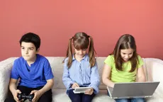 Trẻ tiếp xúc sớm với công nghệ - Nên hay không?