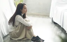 Ái Phương đau khổ khi chia tay người yêu trong MV