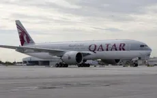 Máy bay Qatar Airways phải hạ cánh khẩn cấp