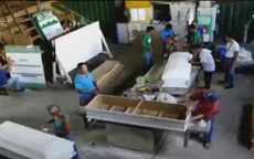 Philippines: Cai nghiện bằng cách… học đóng quan tài