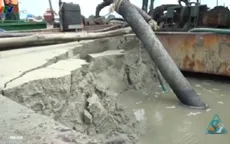 Bà Rịa - Vũng Tàu: Bắt 2 sà lan hút cát trái phép trên sông Cửa Lấp