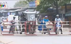 Người lái tàu hoả phanh gấp tránh xe máy: Quá may mắn mới không xảy ra tai nạn