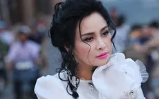 Thanh Lam khoe vẻ đẹp trẻ trung tại cầu Long Biên