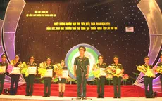 Lễ tuyên dương gương mặt trẻ tiêu biểu toàn quân năm 2015