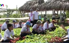 Lớp học đặc biệt của những thầy giáo nông dân