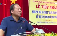 Bộ trưởng Bộ Thông tin và Truyền thông hỗ trợ kinh phí xây nhà tình nghĩa