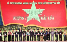 Tuyên dương người có uy tín tiêu biểu vùng Tây Bắc
