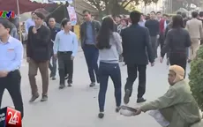 Vẫn còn tình trạng ăn xin, đổi tiền lẻ tại lễ hội đền Trần