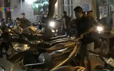 Gửi xe tại điểm trông giữ tự phát: Mất "dễ như chơi"