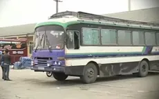 Quảng Ninh: Xe khách chở hàng ngang nhiên hoạt động