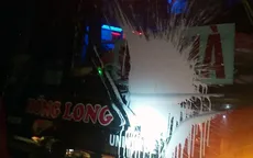 Xe khách bị ném đá, ném sơn trên cao tốc Nội Bài - Lào Cai: Có thể gây thương vong lớn