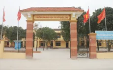 Xử lý nghiêm Hiệu trưởng tát học sinh khuyết tật tại Nghệ An