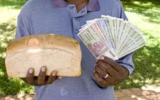 100 nghìn tỷ dollar Zimbabwe mua được... vài ổ bánh mỳ