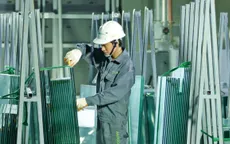 Nhôm kính Trung Quốc tràn ngập thị trường: Đâu là hướng đi cho các DN Việt?