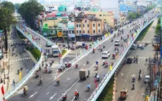 TP.HCM: Giao thông cầu Chữ Y hỗn loạn trước phân luồng